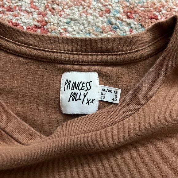 Brown Cropped 'Howdy' Tshirt from Princess Polly Size Medium - Picture 4 of 4